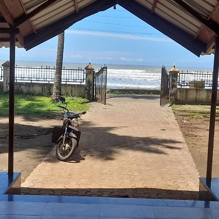 Hotel Seabird Murud  Exterior photo
